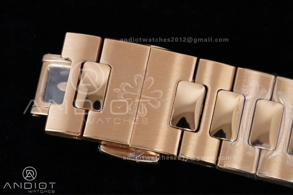 Nautilus 5712 RG PPF 1:1 Best Edition Brown Dial on RG Bracelet A240 Super Clone V4