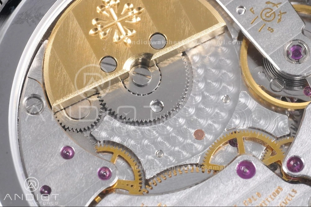 Nautilus 5712 SS PPF 1:1 Best Edition Blue Dial on SS Bracelet PPF240 Super Clone V4