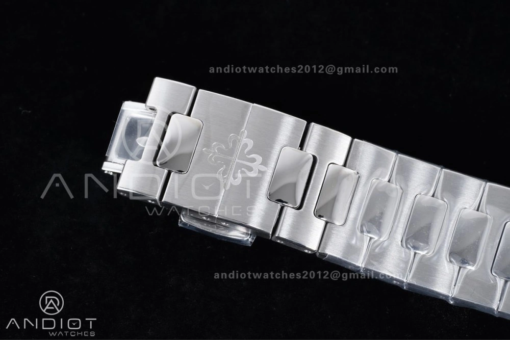 Nautilus 5712 SS PPF 1:1 Best Edition Tiffany Blue Dial on SS Bracelet PPF240 Super Clone V4