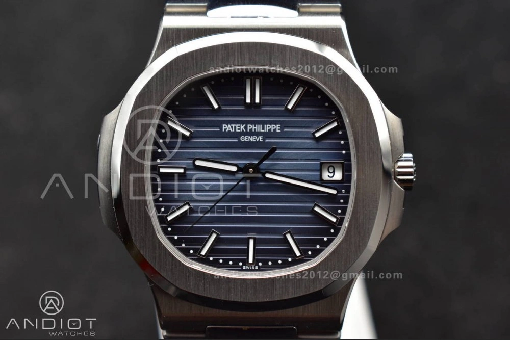 Nautilus 5811 1A 3KF 1:1 Best Edition Blue Textured Dial on SS Bracelet A330 Super Clone