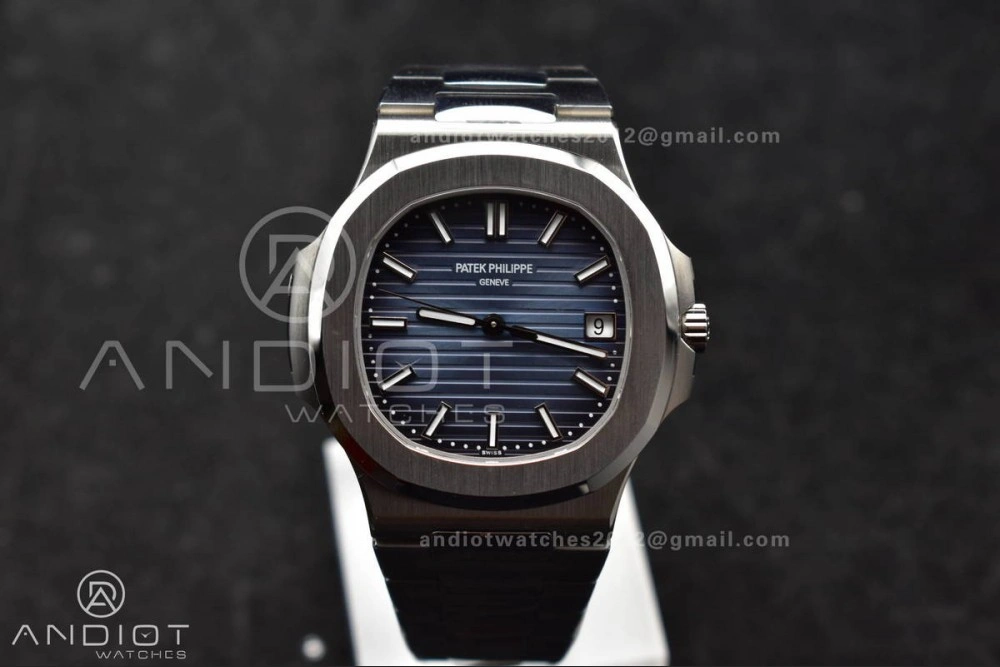 Nautilus 5811 1A 3KF 1:1 Best Edition Blue Textured Dial on SS Bracelet A330 Super Clone