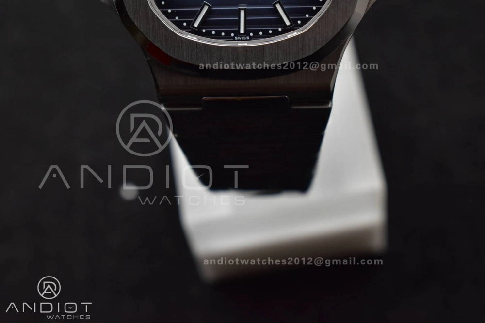 Nautilus 5811 1A 3KF 1:1 Best Edition Blue Textured Dial on SS Bracelet A330 Super Clone