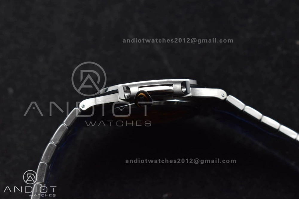 Nautilus 5811 1A 3KF 1:1 Best Edition Blue Textured Dial on SS Bracelet A330 Super Clone