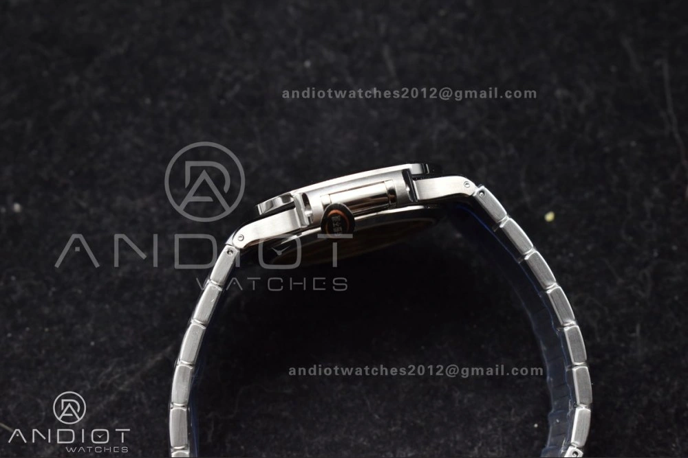 Nautilus 7118 3KF 1:1 Best Edition Blue Textured Dial on SS Bracelet A324 Super Clone V2