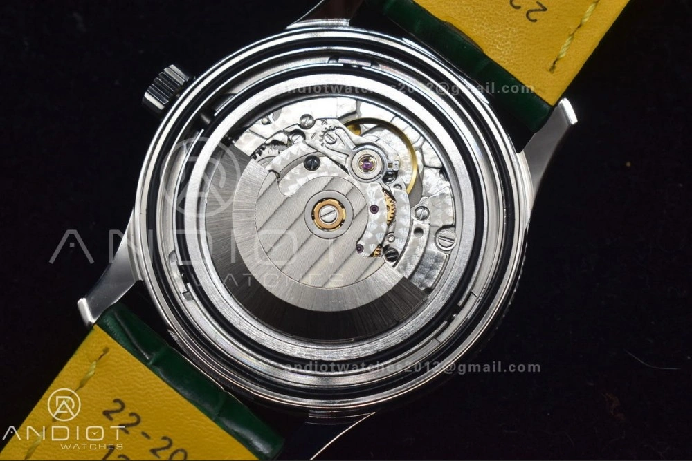 Navitimer  41mm TF 1:1 Best Edition Green Dial on Leather A2824