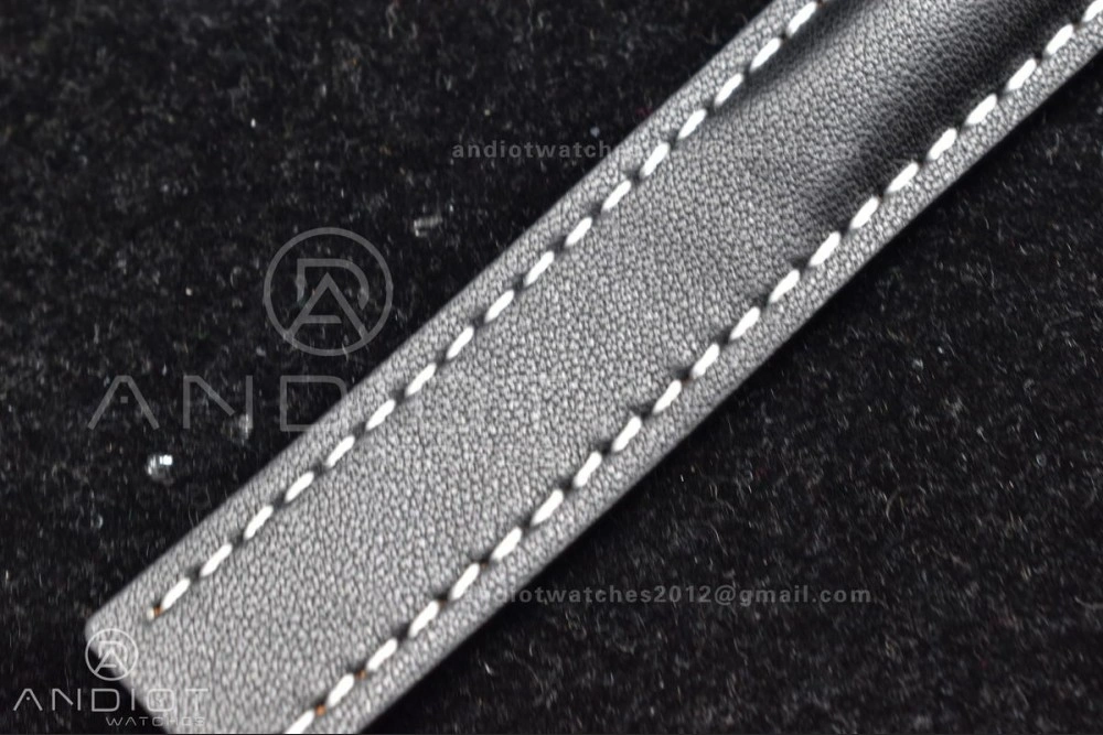 Navitimer 1 SS 43mm BLS 1:1 Best Edition Black Dial on Leather Bracelet A7750