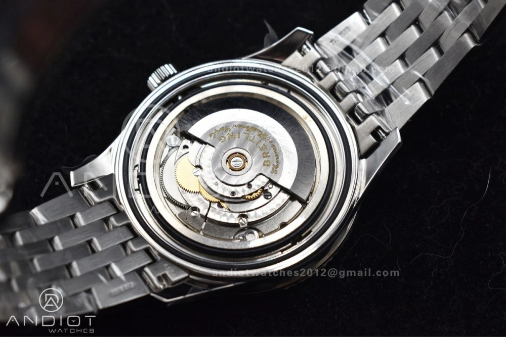 Navitimer 1 SS V7F 1:1 Best Edition RG Bezel White Dial on SS Bracelet A2824