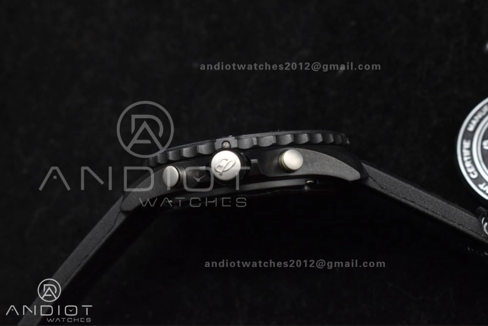 OF Factory Breitling Endurance Black Pro 44mm