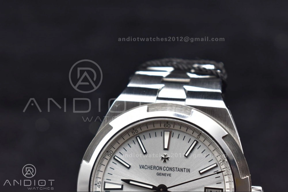 Overseas 4500V SS ZF 1:1 Best Edition Silver Dial on SS Bracelet A5100