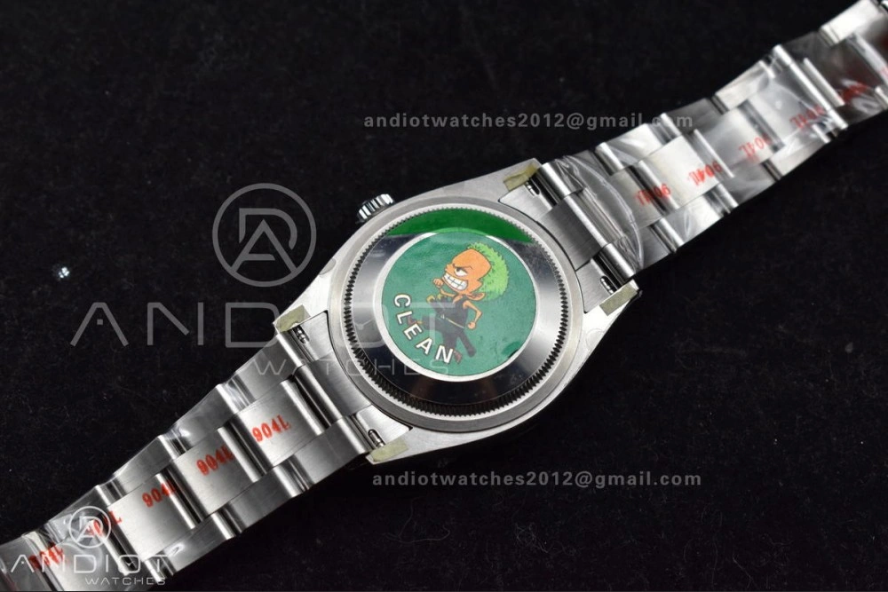 Oyster Perpetual 126000 36mm Clean 1:1 Best Edition 904L Steel Red Dial VR3230