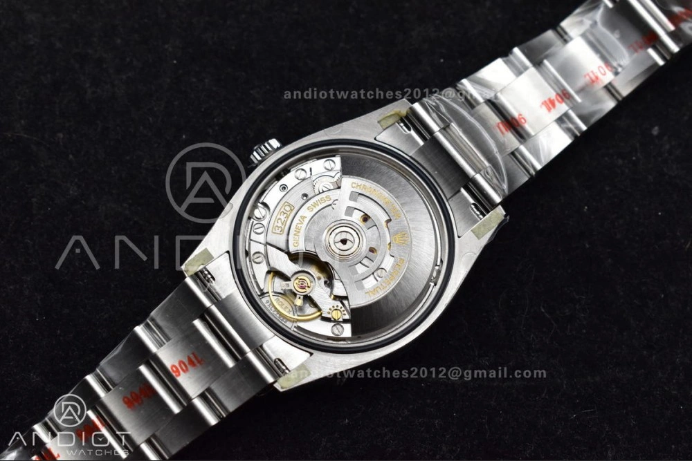 Oyster Perpetual 126000 36mm Clean 1:1 Best Edition 904L Steel Red Dial VR3230