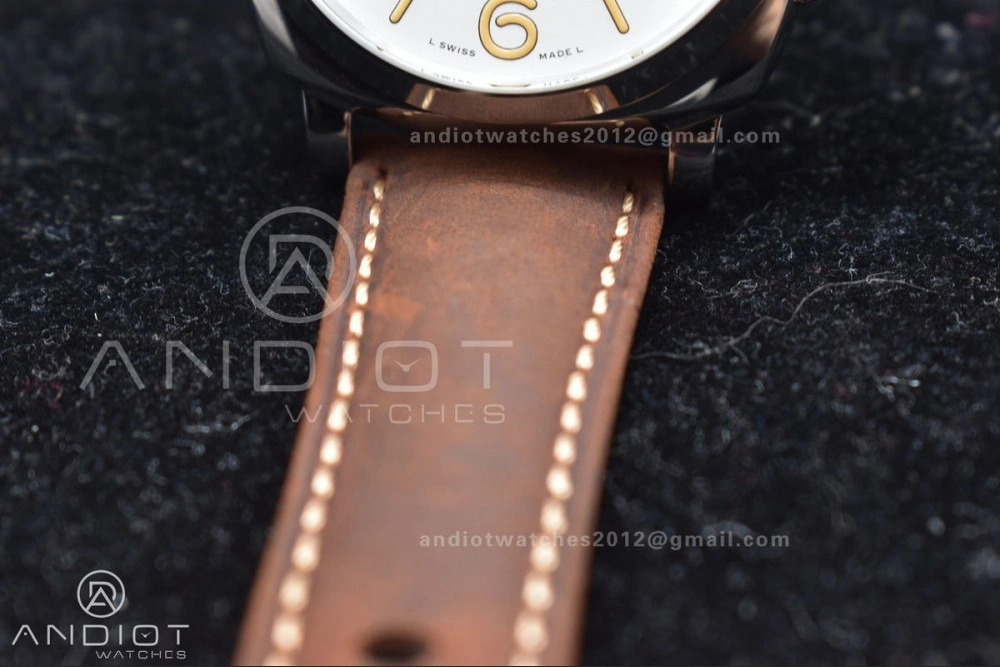 PAM1046 Luminor Due VSF Best Edition White Dial on Brown Asso Strap AXXXIV