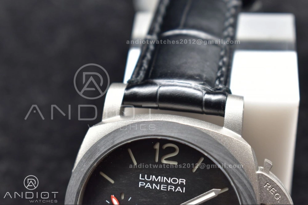 PAM1096 W Luminor GMT 42mm Titanium VSF 1:1 Best Edition Black Dial on Black Leather Strap P.9011 Super Clone