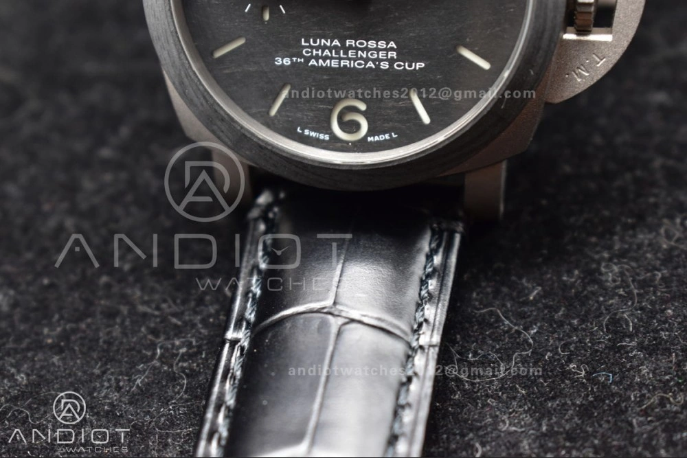 PAM1096 W Luminor GMT 42mm Titanium VSF 1:1 Best Edition Black Dial on Black Leather Strap P.9011 Super Clone