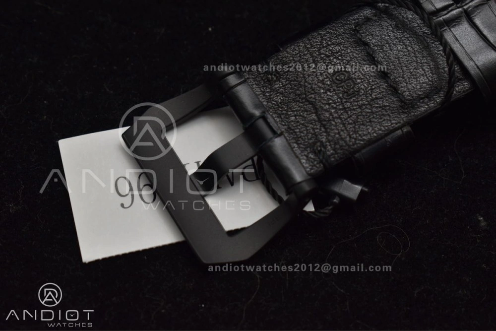 PAM1096 W Luminor GMT 42mm Titanium VSF 1:1 Best Edition Black Dial on Black Leather Strap P.9011 Super Clone