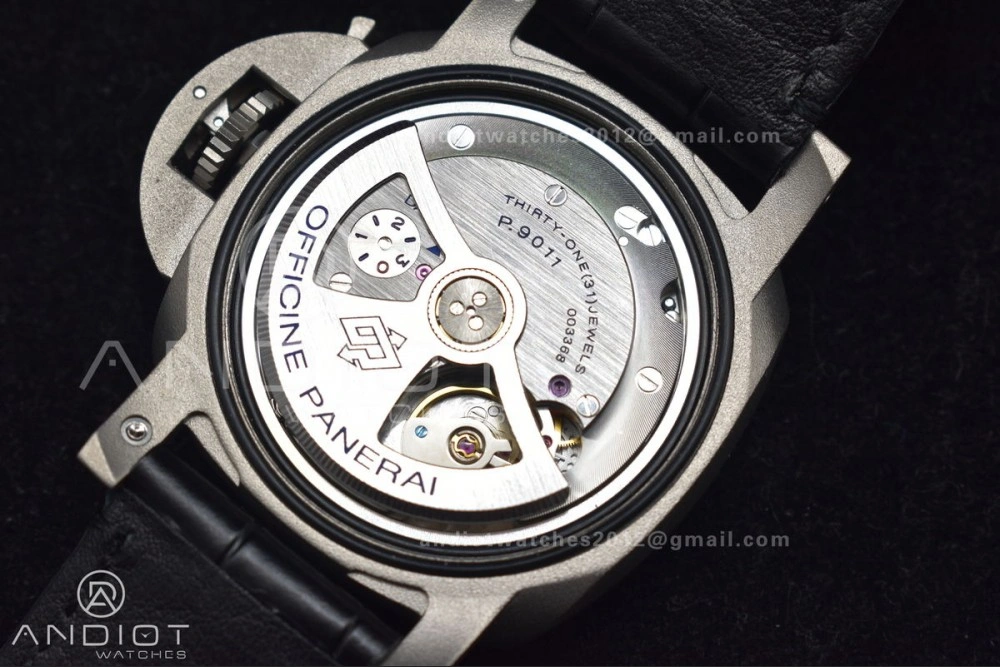 PAM1096 W Luminor GMT 42mm Titanium VSF 1:1 Best Edition Black Dial on Black Leather Strap P.9011 Super Clone