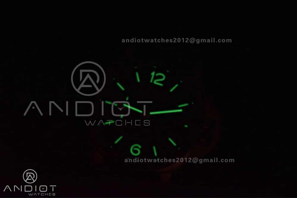 PAM1096 W Luminor GMT 42mm Titanium VSF 1:1 Best Edition Black Dial on Black Leather Strap P.9011 Super Clone