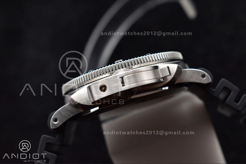 PAM1229 Y SBF 1:1 Best Edition Black Dial on Black Rubber Strap P900