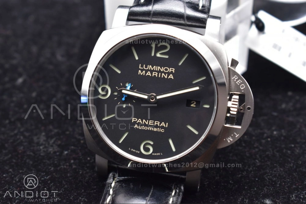PAM1312  VSF 1:1 Best Edition Black Dial on Black Leather Strap P.9010
