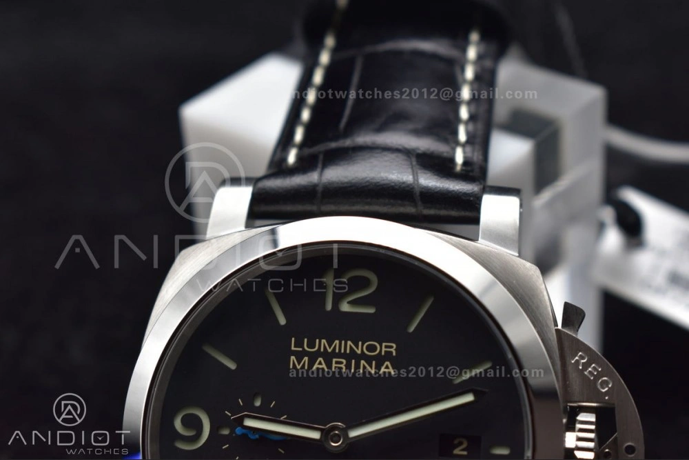 PAM1312  VSF 1:1 Best Edition Black Dial on Black Leather Strap P.9010
