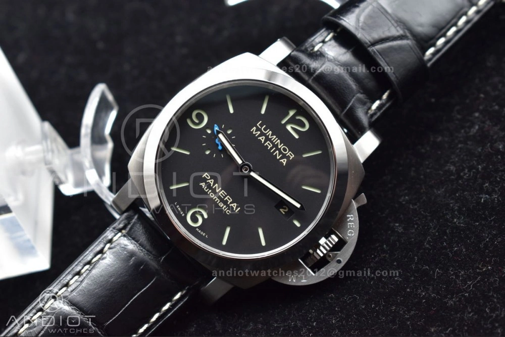 PAM1312  VSF 1:1 Best Edition Black Dial on Black Leather Strap P.9010
