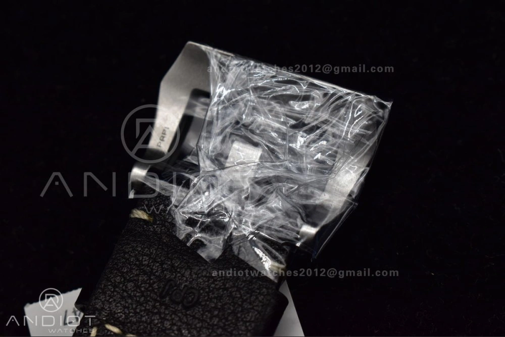 PAM1312  VSF 1:1 Best Edition Black Dial on Black Leather Strap P.9010