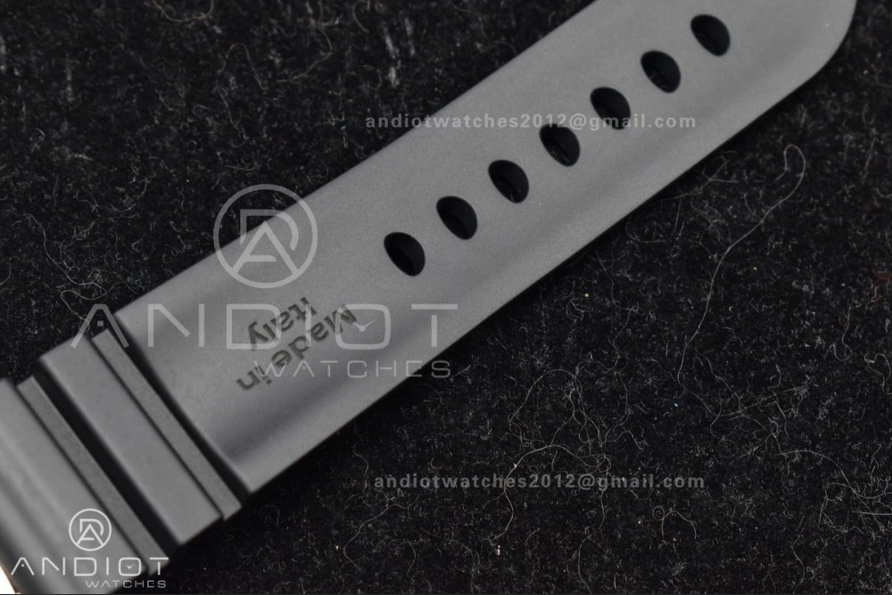 PAM1323 VSF 1:1 Best Edition Grey Dial On Black Rubber Strap P900