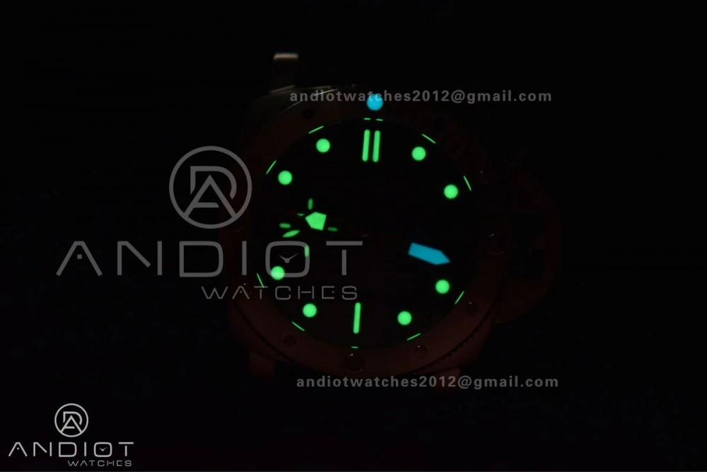 PAM1323 VSF 1:1 Best Edition Grey Dial On Black Rubber Strap P900