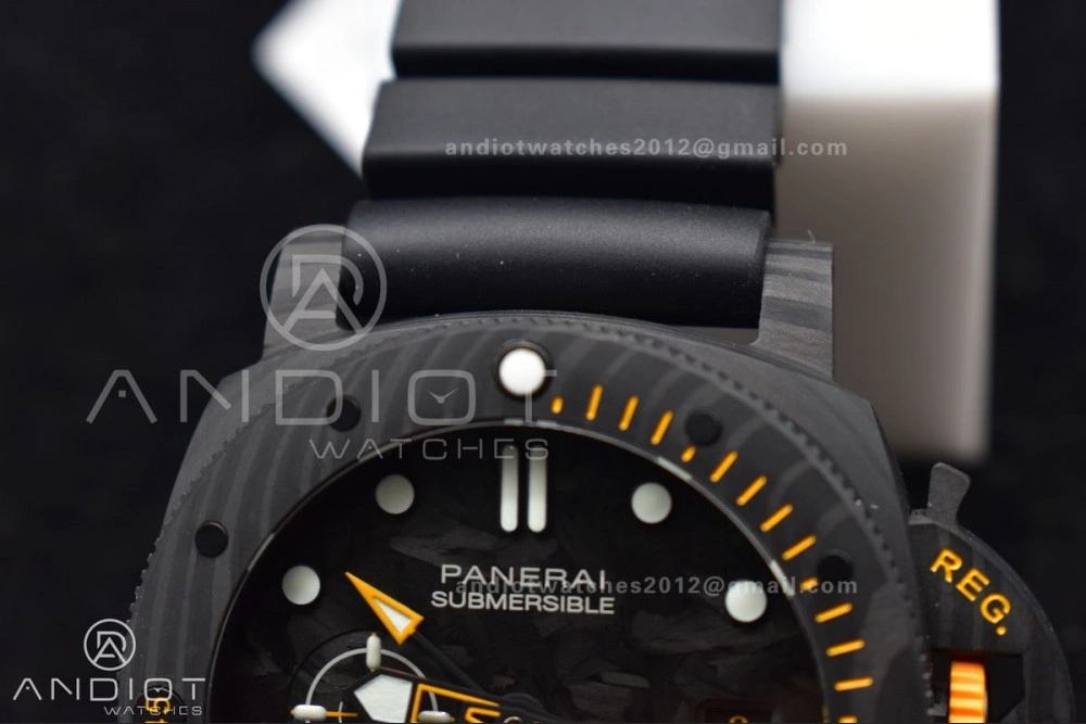 PAM1324 Carbotech VSF 1:1 Best Edition Black Dial On Black Rubber Strap P900
