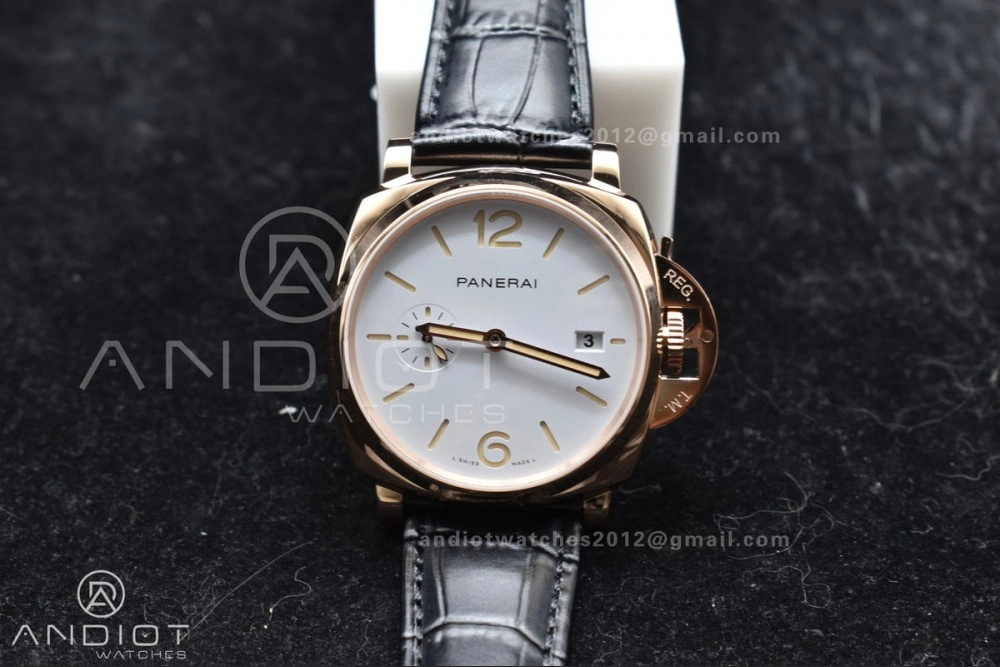 PAM1336 Luminor Due 42mm VSF Best Edition White Dial on Black Leather Strap P900