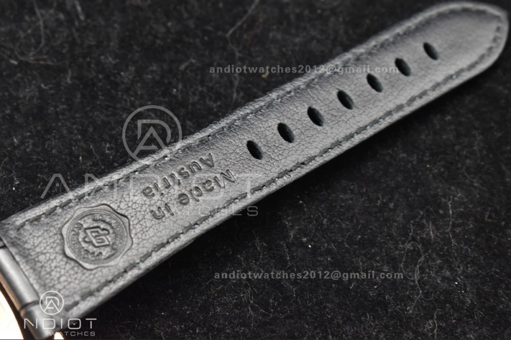 PAM1336 Luminor Due 42mm VSF Best Edition White Dial on Black Leather Strap P900