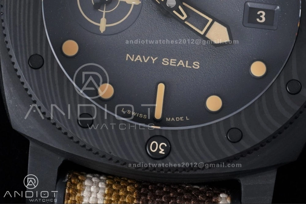 PAM1513 Submersible 44mm VSF 1:1 Best Edition Gray Ombre Dial on Camouflage Strap P900