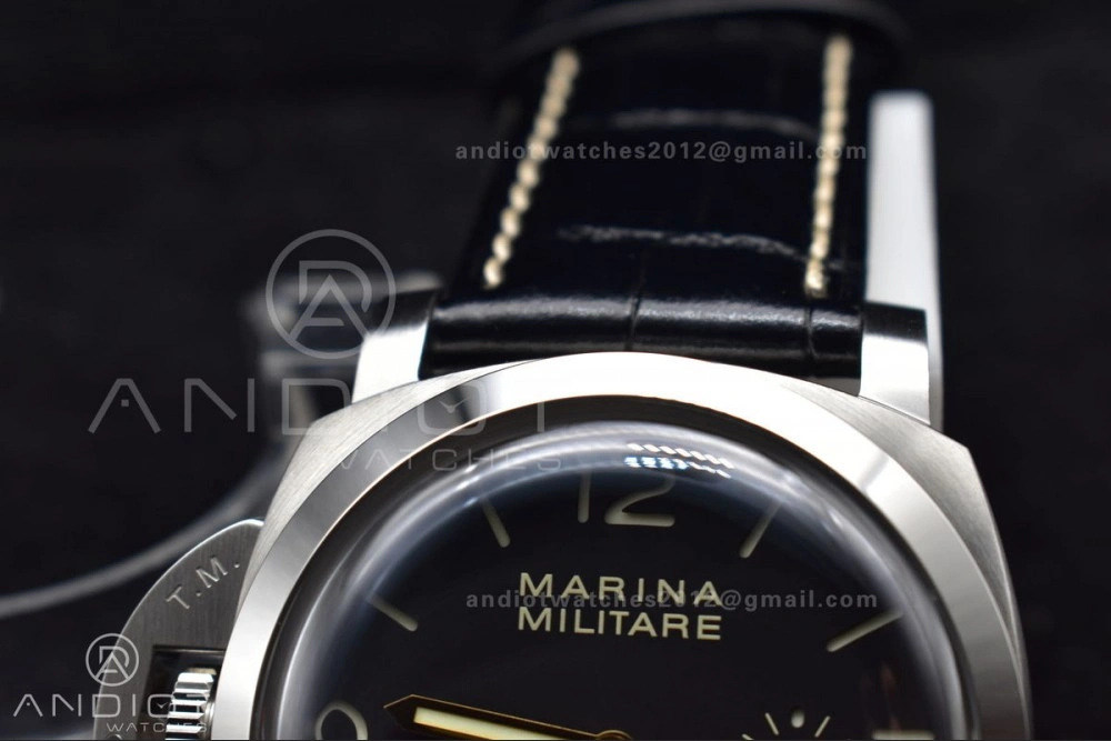 PAM217 H XF 1:1 Best Edition Superlumed Dial on Black Leather Strap A6497 with Y-Incabloc