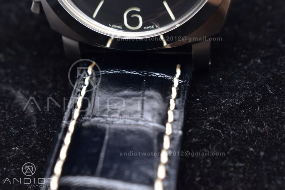 PAM217 H XF 1:1 Best Edition Superlumed Dial on Black Leather Strap A6497 with Y-Incabloc