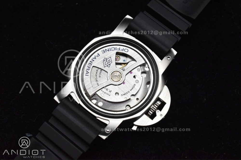 PAM2223 Submersible 42mm VSF Best Edition White Dial on Black Rubber Strap P900