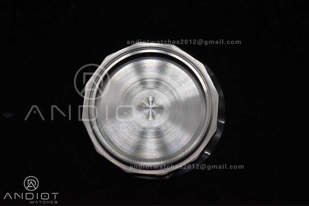 PAM2223 Submersible 42mm VSF Best Edition White Dial on Black Rubber Strap P900