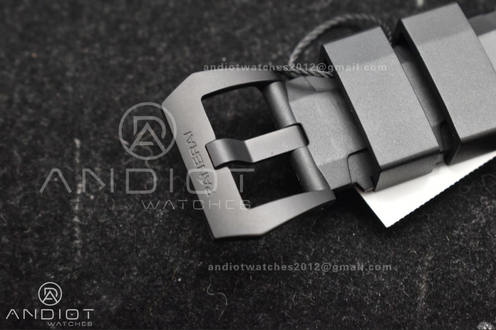 PAM2231 Carbotech 42mm VSF Best Edition Black Dial on Rubber Strap P.900 Clone