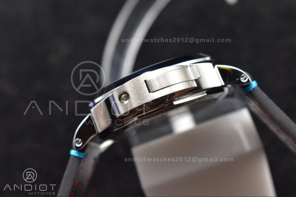 PAM724 America's Cup L.E SS LE Black HWF A6497
