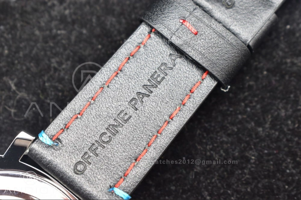 PAM724 America's Cup L.E SS LE Black HWF A6497