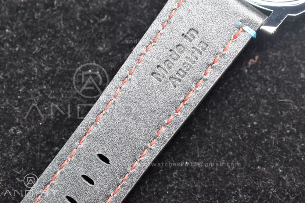 PAM724 America's Cup L.E SS LE Black HWF A6497