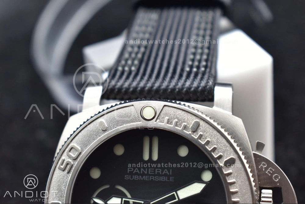 PAM984 Mike Horn Submersible VSF 1:1 Best Edition Black Dial on Black Nylon Strap P.9010 Clone