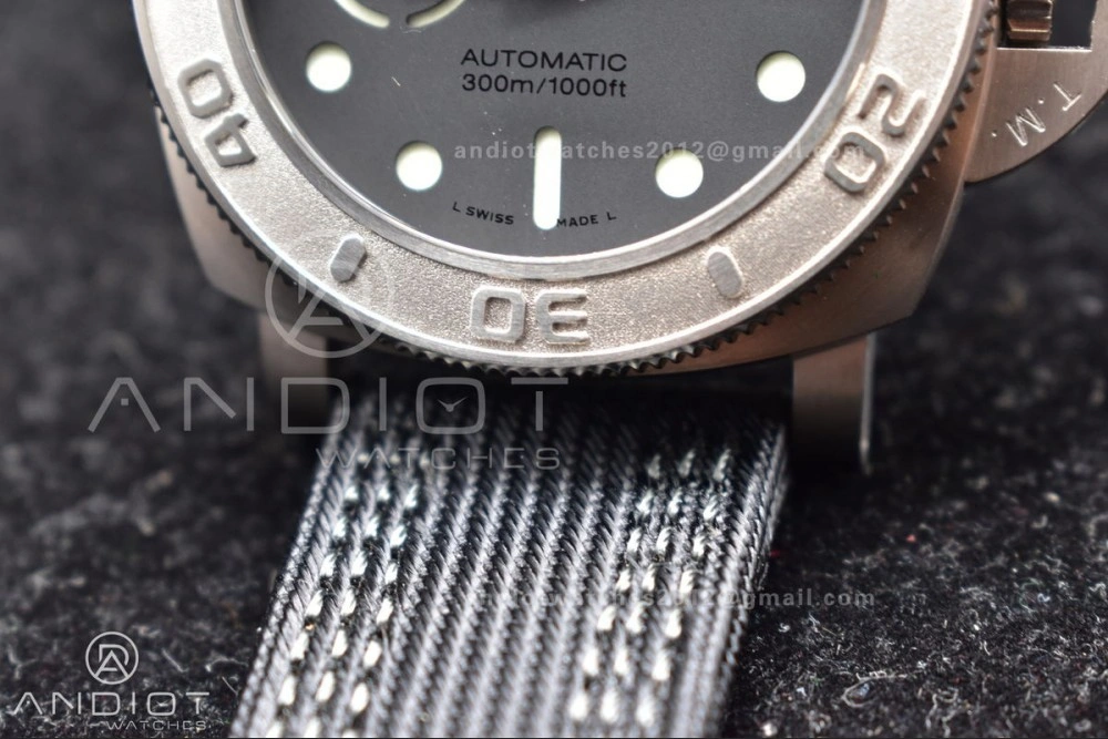 PAM984 Mike Horn Submersible VSF 1:1 Best Edition Black Dial on Black Nylon Strap P.9010 Clone