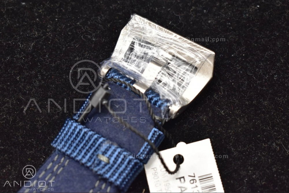 PAM985 Mike Horn Submersible Tit Blue TI NY VSF P9010