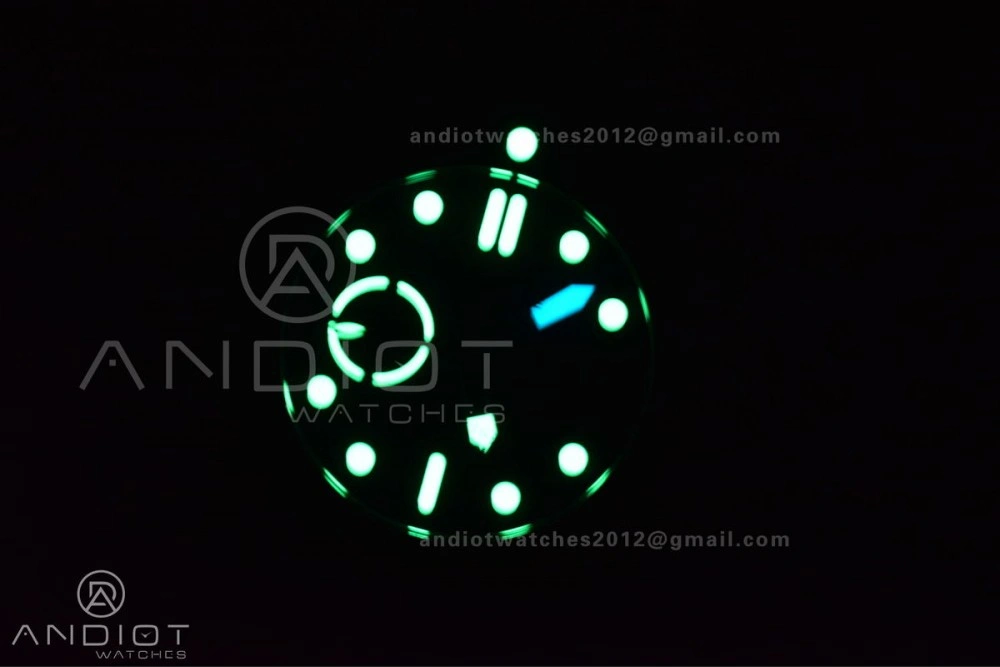 PAM985 Mike Horn Submersible Tit Blue TI NY VSF P9010