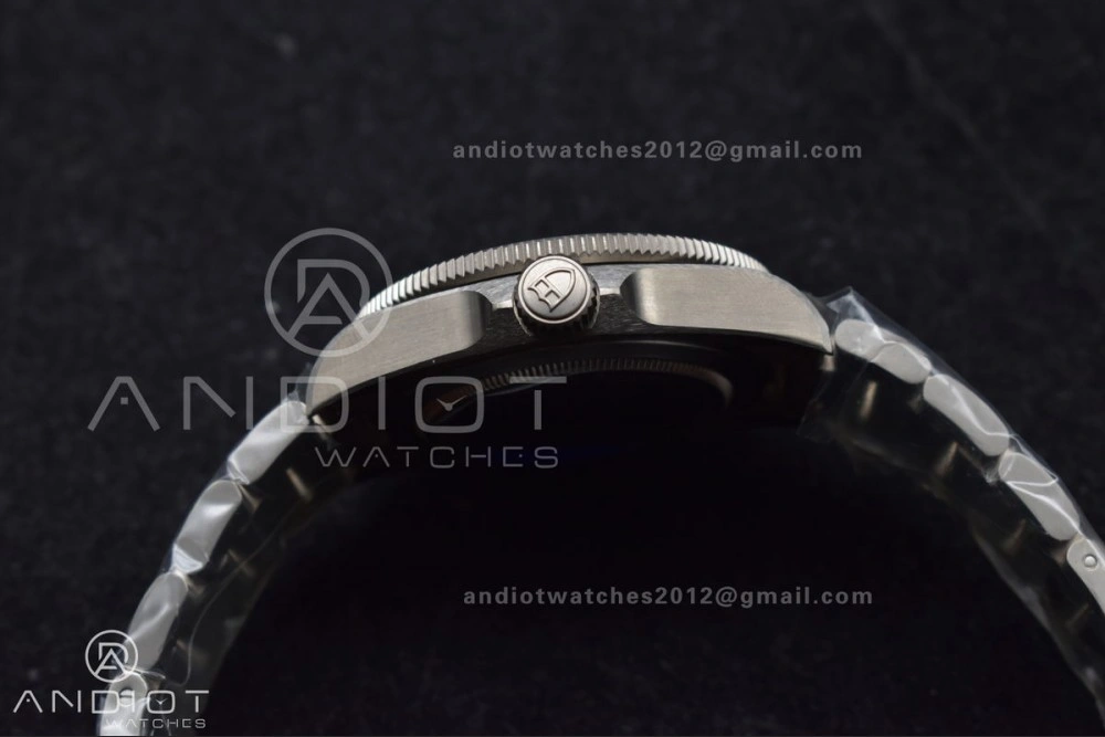 Pelagos 39mm Titanium ZF 1:1 Best Edition Black Dial on Titanium Bracelet A2824