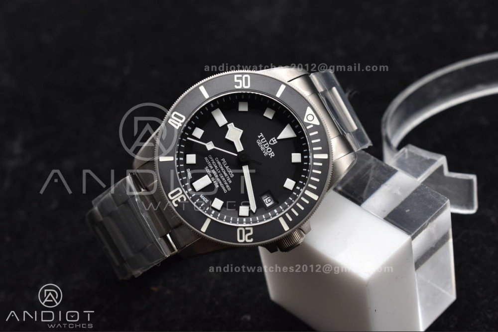 Pelagos Titanium Black Ceramic XF 1:1 Best Edition Black Dial on Titanium Bracelet A2824