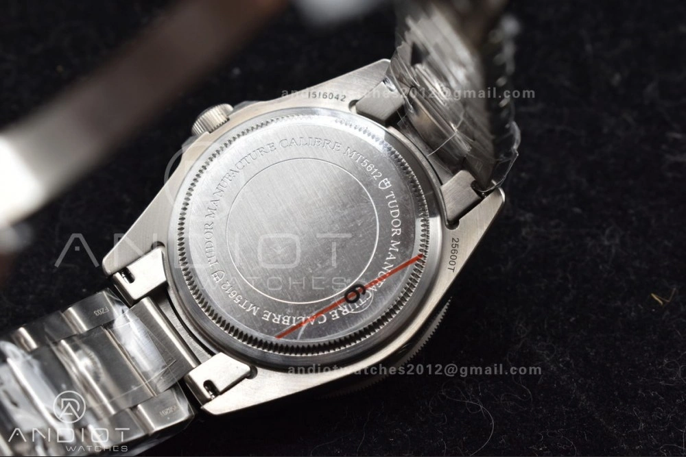 Pelagos Titanium Black Ceramic XF 1:1 Best Edition Black Dial on Titanium Bracelet A2824