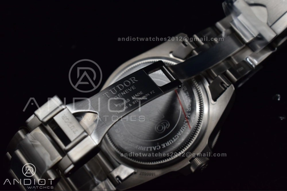 Pelagos Titanium LHD XF 1:1 Best Edition Black Dial on Titanium Bracelet A2824