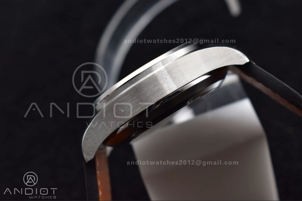 Pilot Chronograph IW377726 ZF 1:1 Best Edition Green Dial on Brown Leather Strap A7750 V2