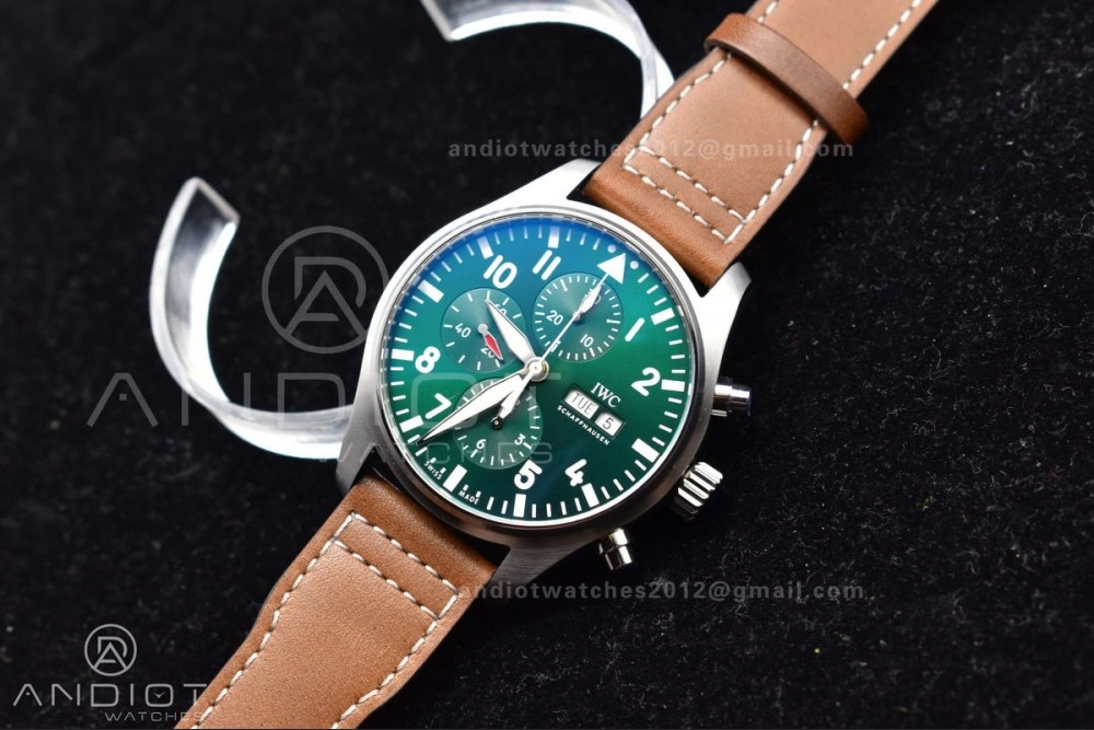 Pilot Chronograph IW377726 ZF 1:1 Best Edition Green Dial on Brown Leather Strap A7750 V2